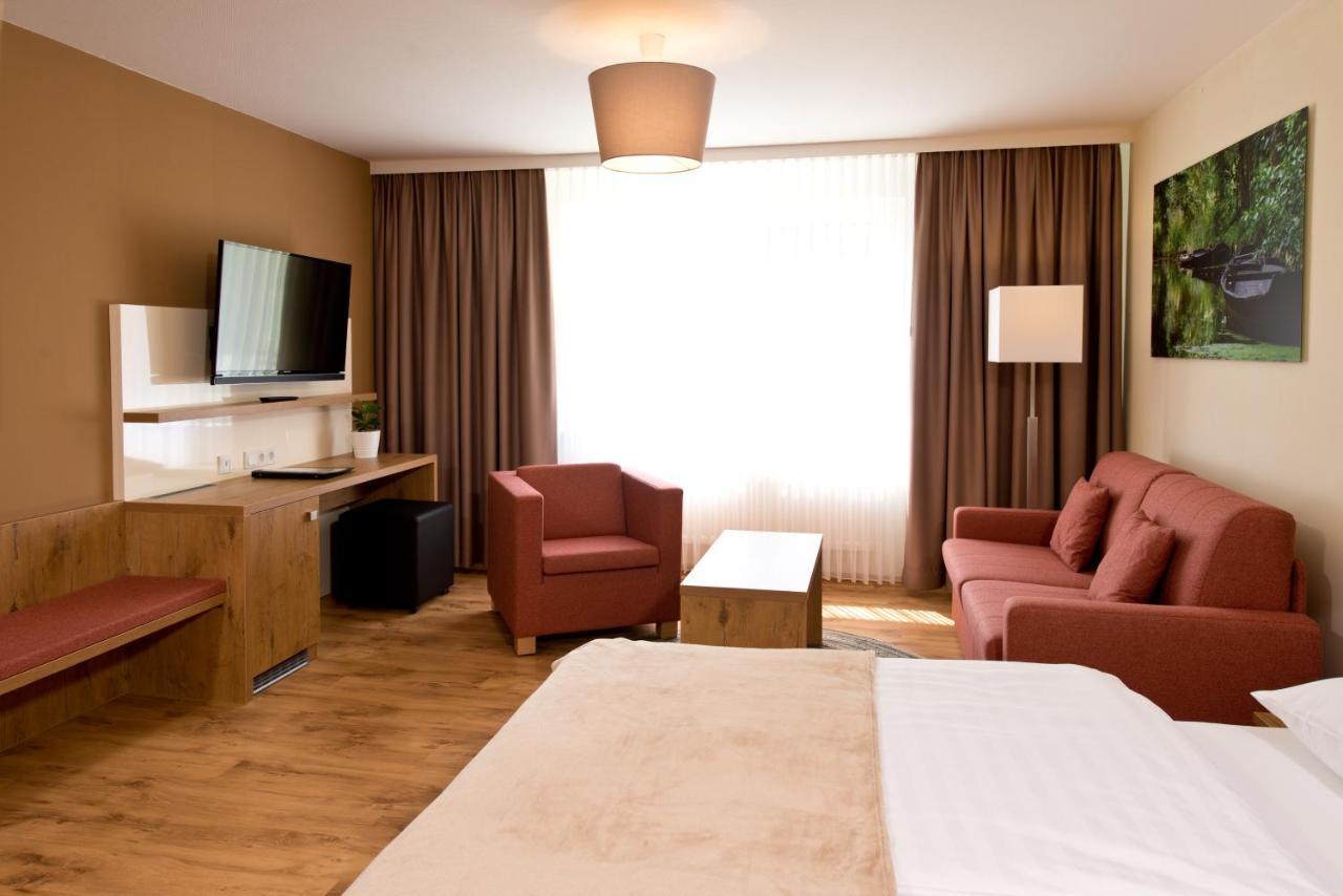 Spreewaldhotel Stephanshof ลึบเบิน ภายนอก รูปภาพ