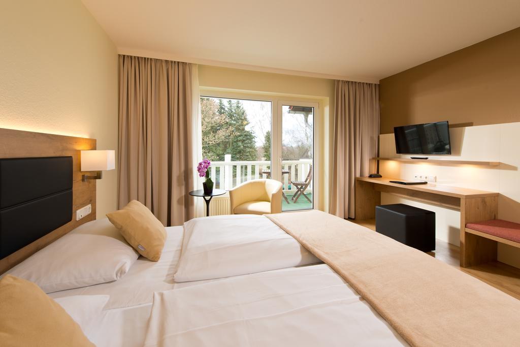 Spreewaldhotel Stephanshof ลึบเบิน ภายนอก รูปภาพ