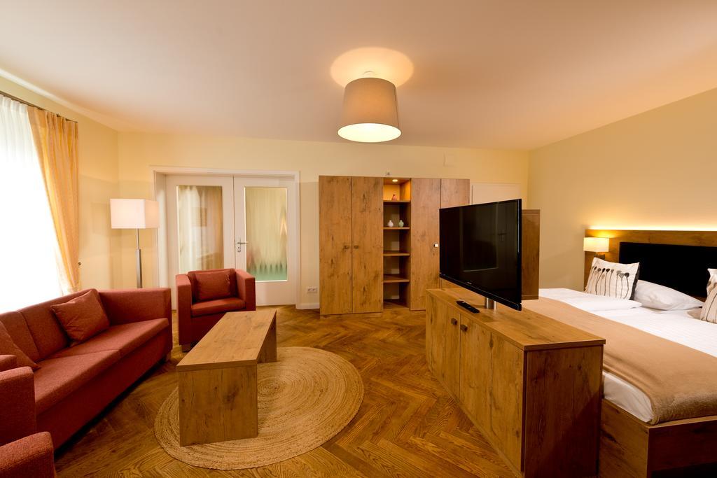 Spreewaldhotel Stephanshof ลึบเบิน ภายนอก รูปภาพ
